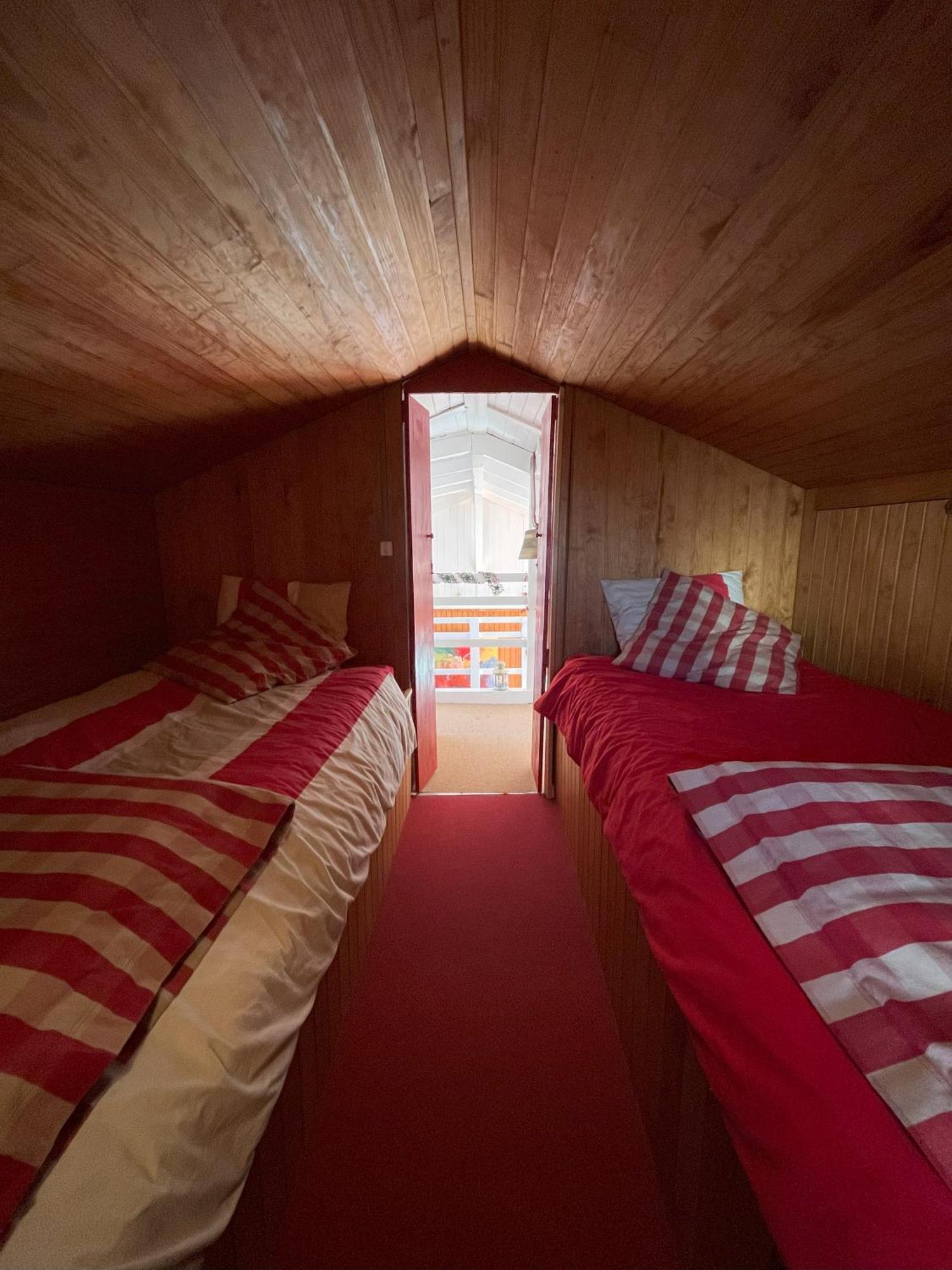 Chalet Des Myrtilles - Chalet Cosy Avec Vue Arette Kültér fotó